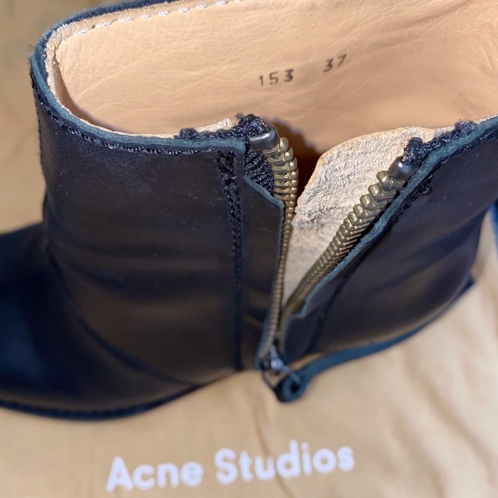 Stacked heel leather Acne Studios boots in black - Picture 8 of 8
